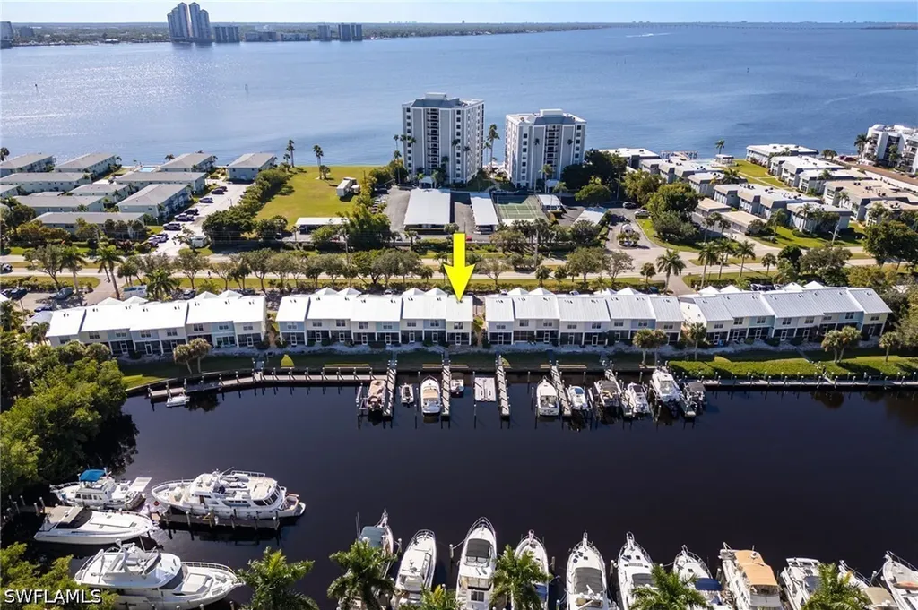3347 N Key Drive North Fort Myers FL 33903