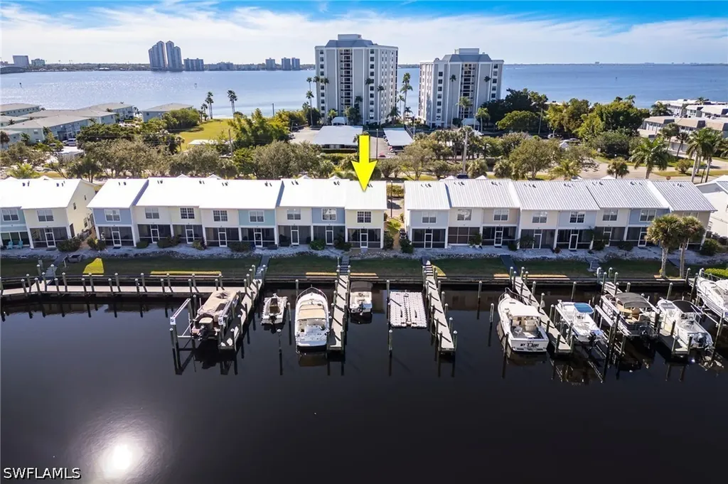 3347 N Key Drive North Fort Myers FL 33903
