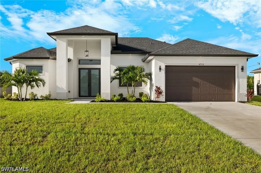 4713 6th Street W Lehigh Acres FL 33971