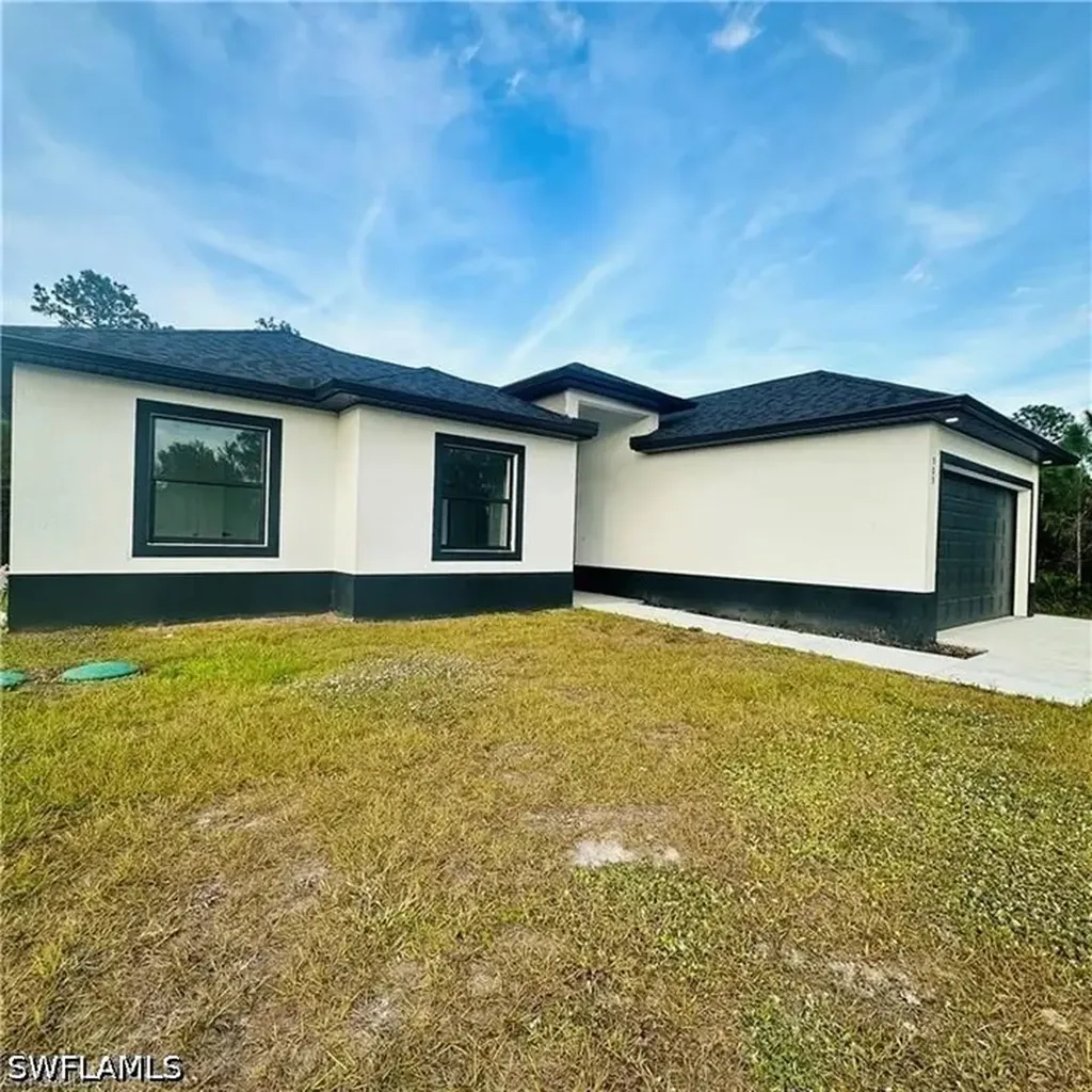 505 E 9th Street Lehigh Acres FL 33972