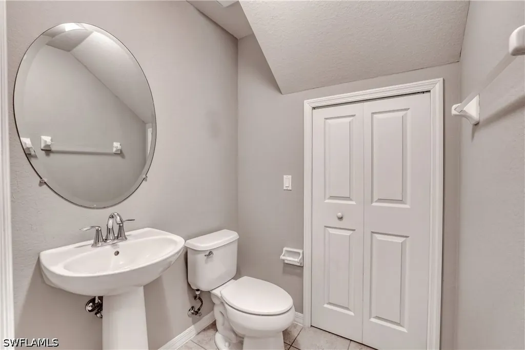9093 Gervais Circle Naples FL 34120