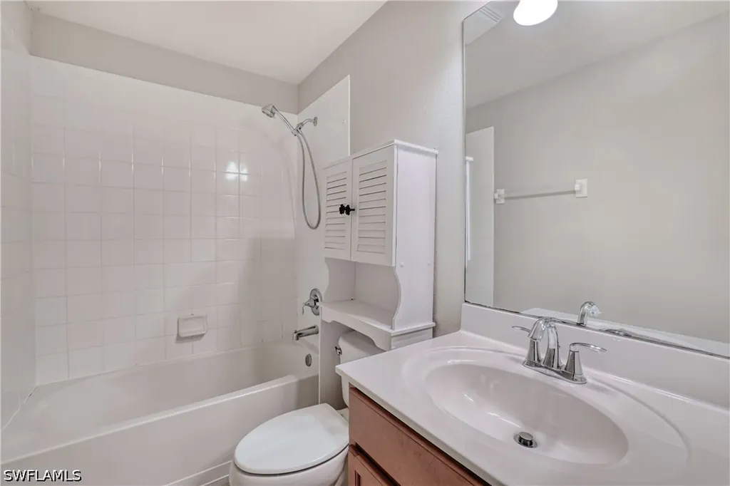 9093 Gervais Circle Naples FL 34120