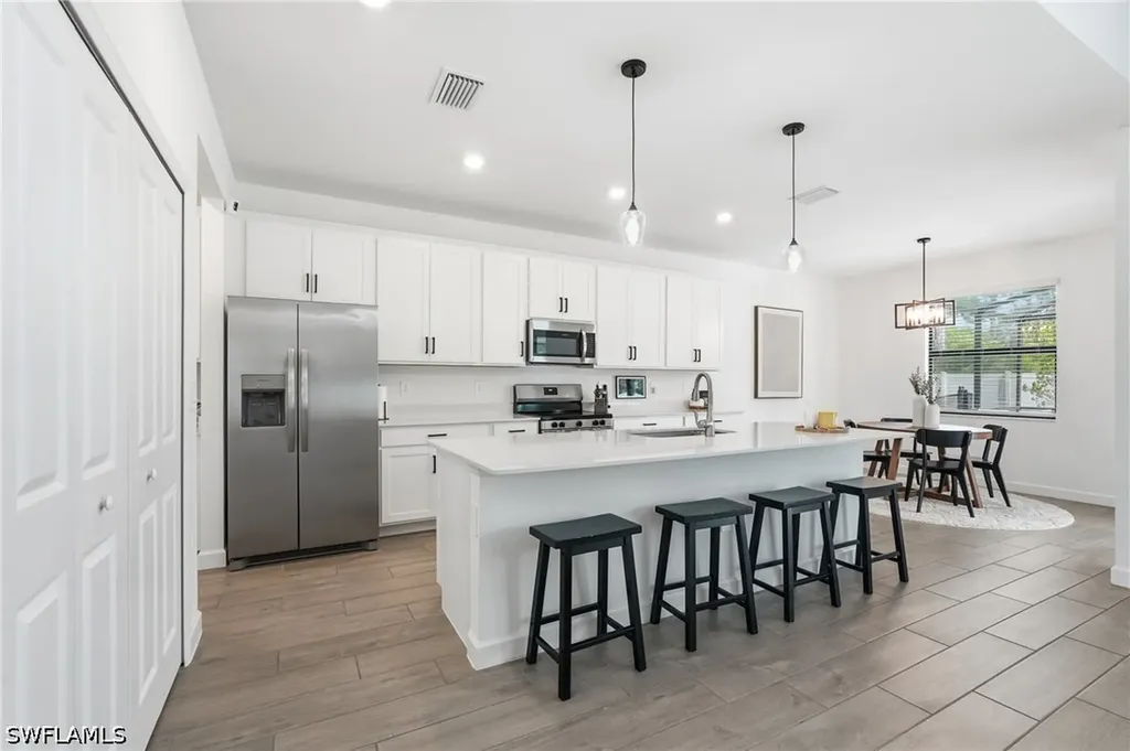 10816 Sequoia Woods Loop Fort Myers FL 33913