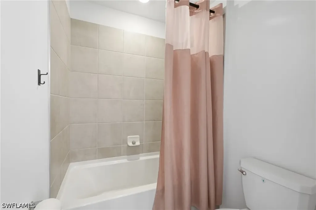 10816 Sequoia Woods Loop Fort Myers FL 33913