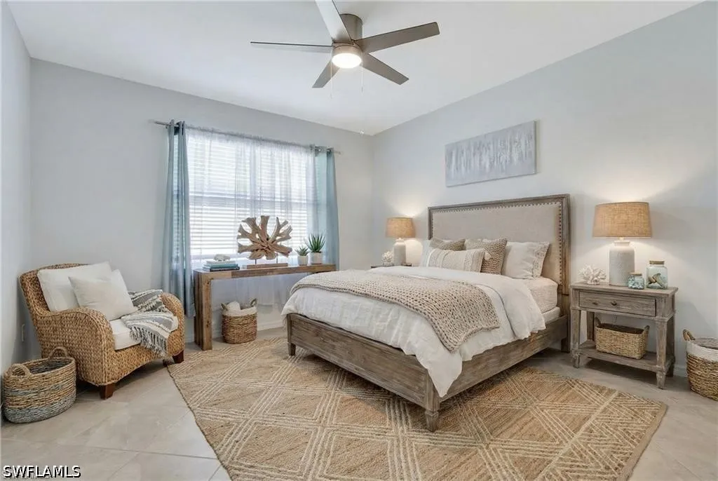 2567 Vine Avenue Naples FL 34120