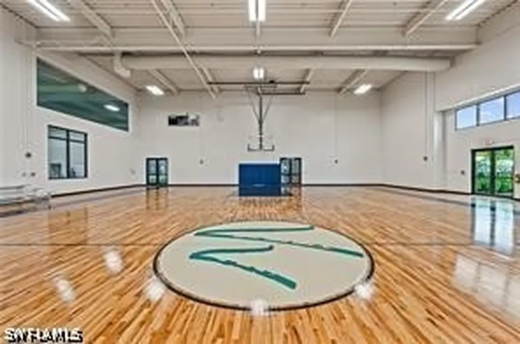 21064 Hallandale Drive Estero FL 33928