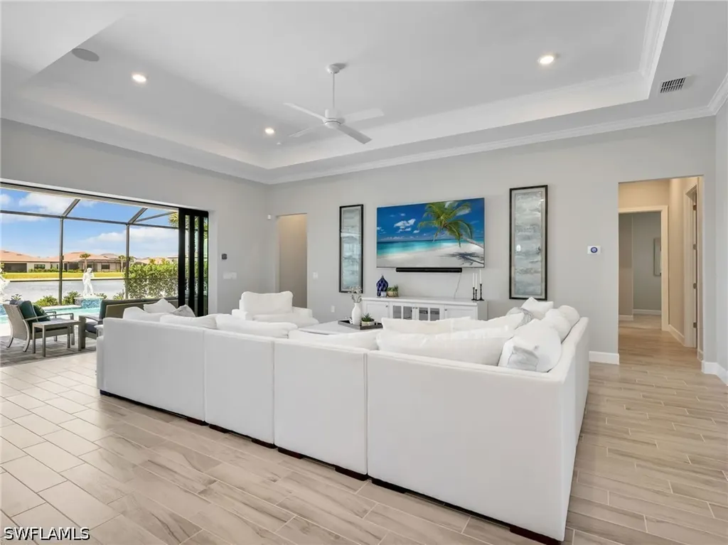 21064 Hallandale Drive Estero FL 33928
