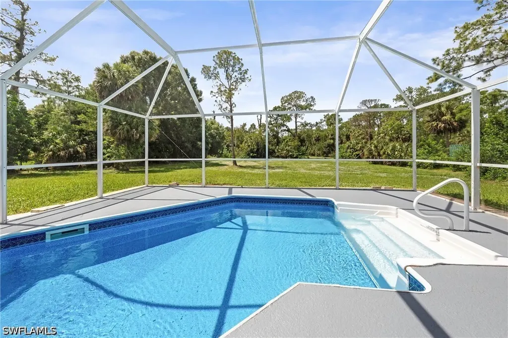 4160 5th Avenue SW Naples FL 34119