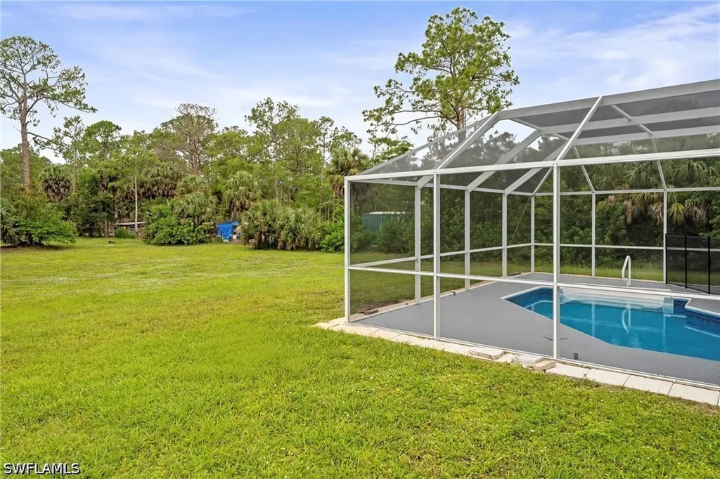 4160 5th Avenue SW Naples FL 34119