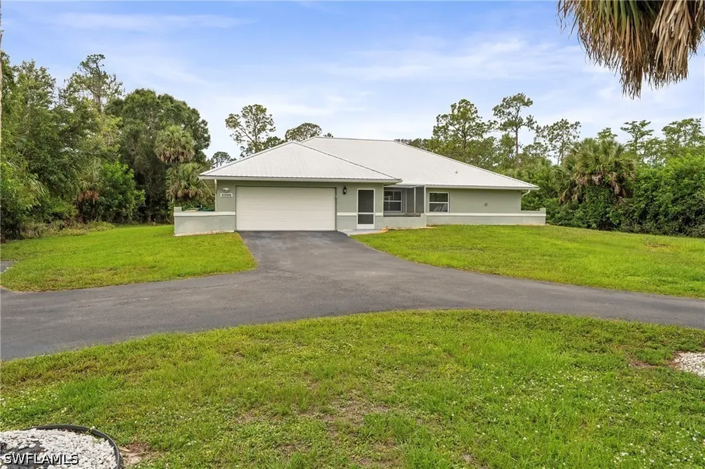 4160 5th Avenue SW Naples FL 34119
