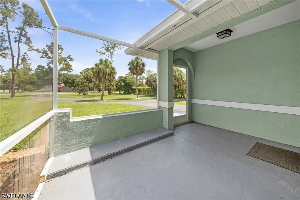 4160 5th Avenue SW Naples FL 34119