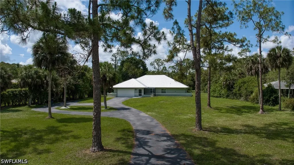 4160 5th Avenue SW Naples FL 34119