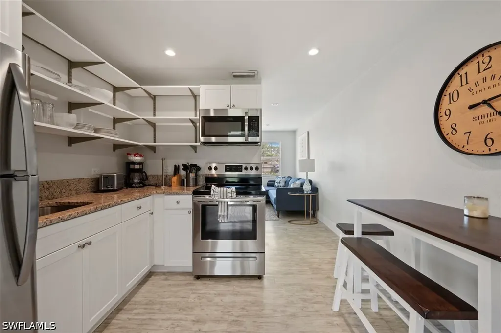 545 102nd Avenue N Naples FL 34108