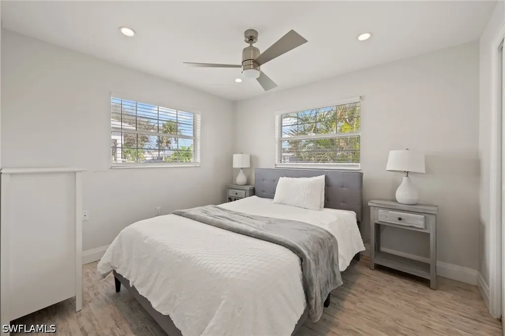 545 102nd Avenue N Naples FL 34108