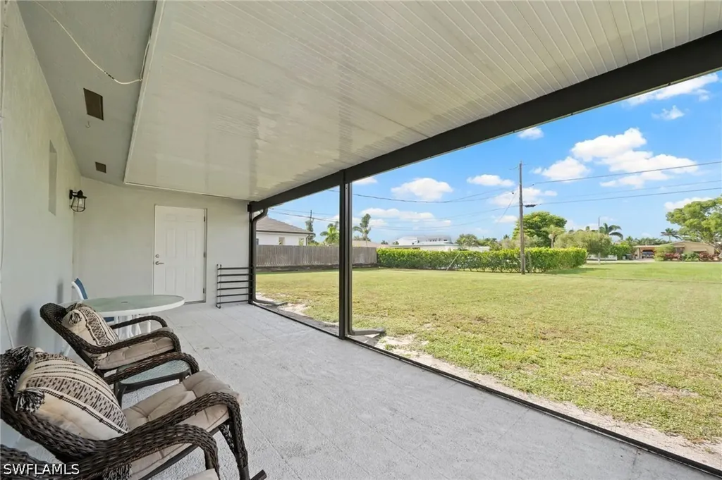 545 102nd Avenue N Naples FL 34108