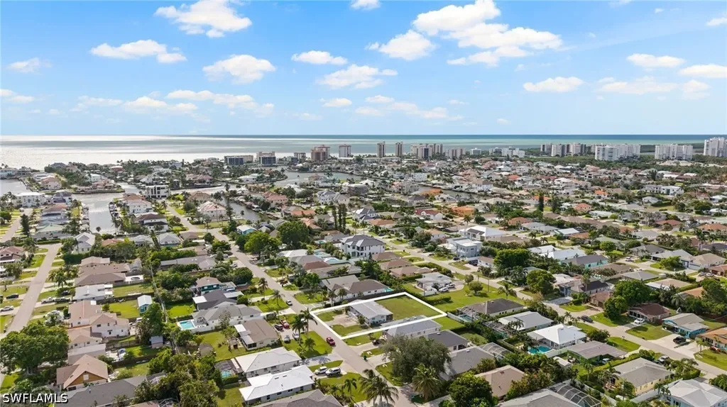 545 102nd Avenue N Naples FL 34108
