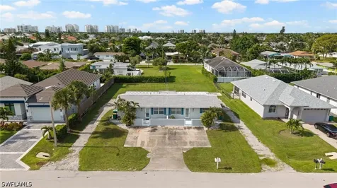 545 102ND Avenue N Naples FL 34108
