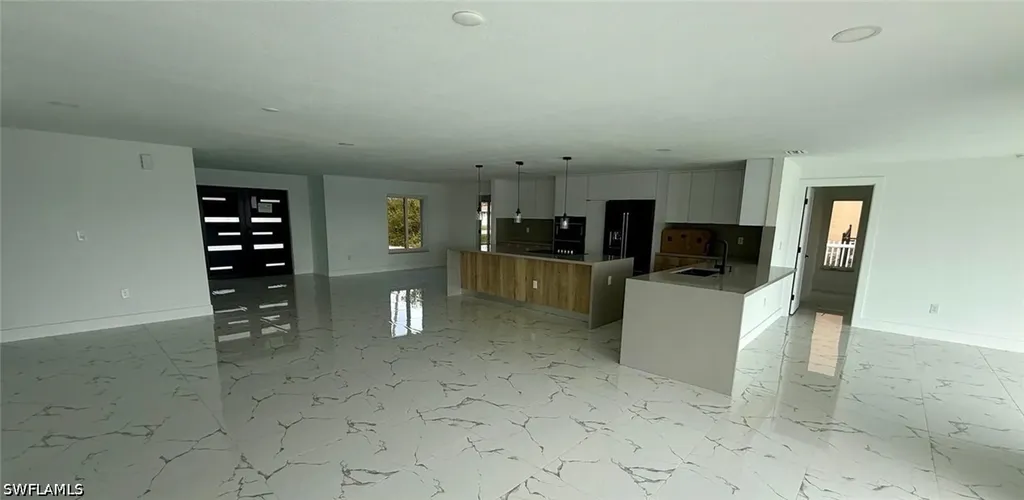 111 E North Shore Avenue North Fort Myers FL 33917