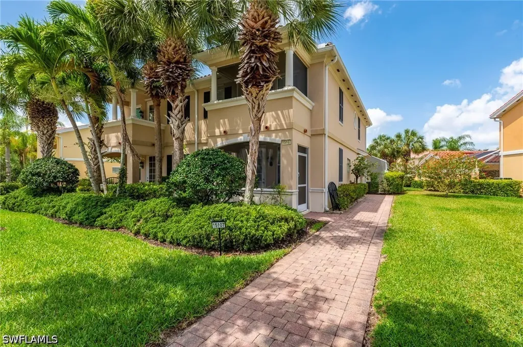 15107 Auk Way Bonita Springs FL 34135