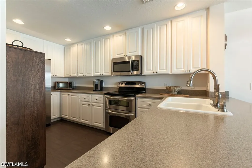 15107 Auk Way Bonita Springs FL 34135