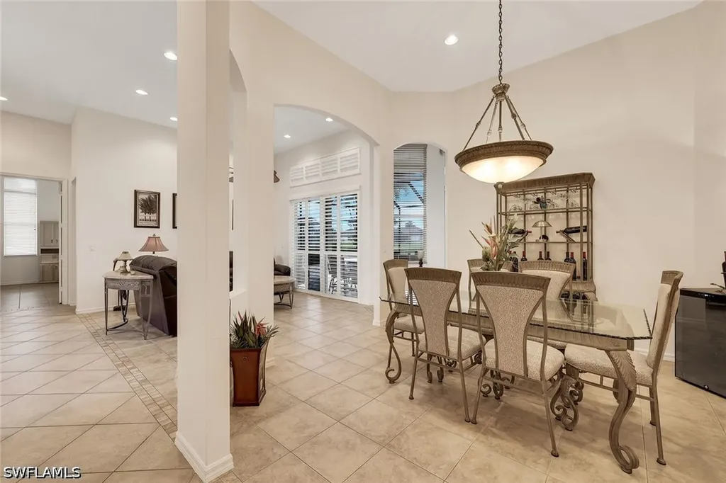 3201 Brookeview Court Naples FL 34120