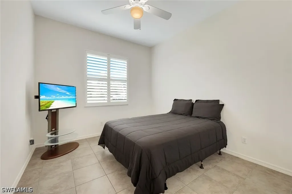 3201 Brookeview Court Naples FL 34120