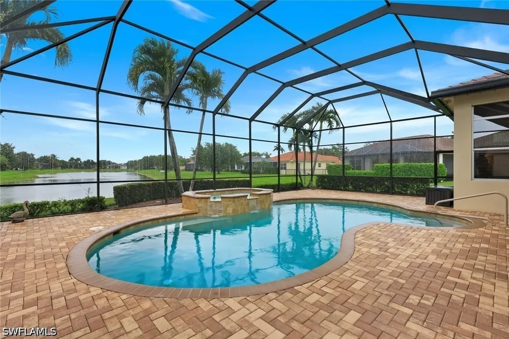3201 Brookeview Court Naples FL 34120