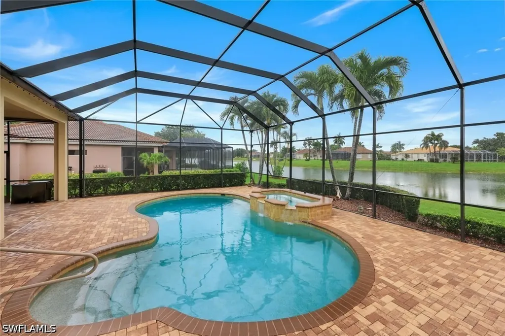 3201 Brookeview Court Naples FL 34120