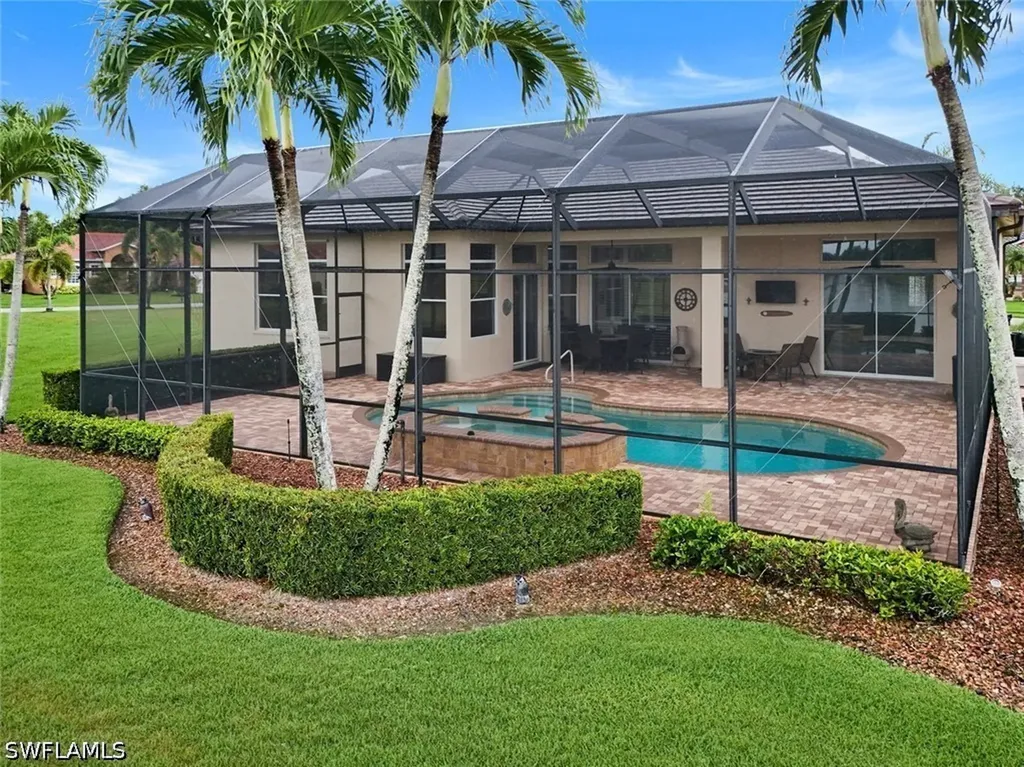 3201 Brookeview Court Naples FL 34120