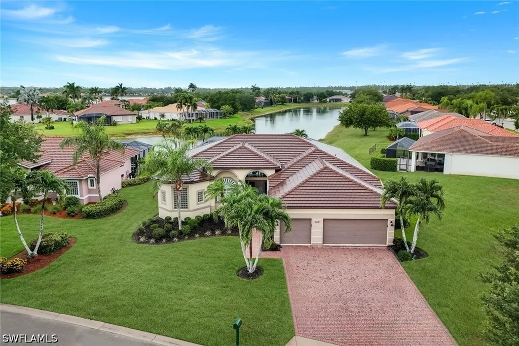 3201 Brookeview Court Naples FL 34120