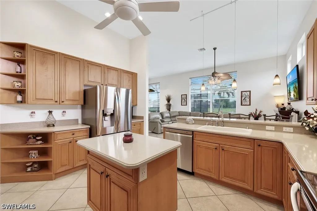 3201 Brookeview Court Naples FL 34120