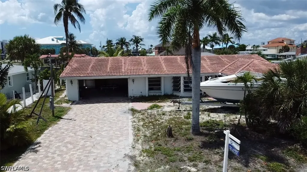 139 Ibis Street Fort Myers Beach FL 33931