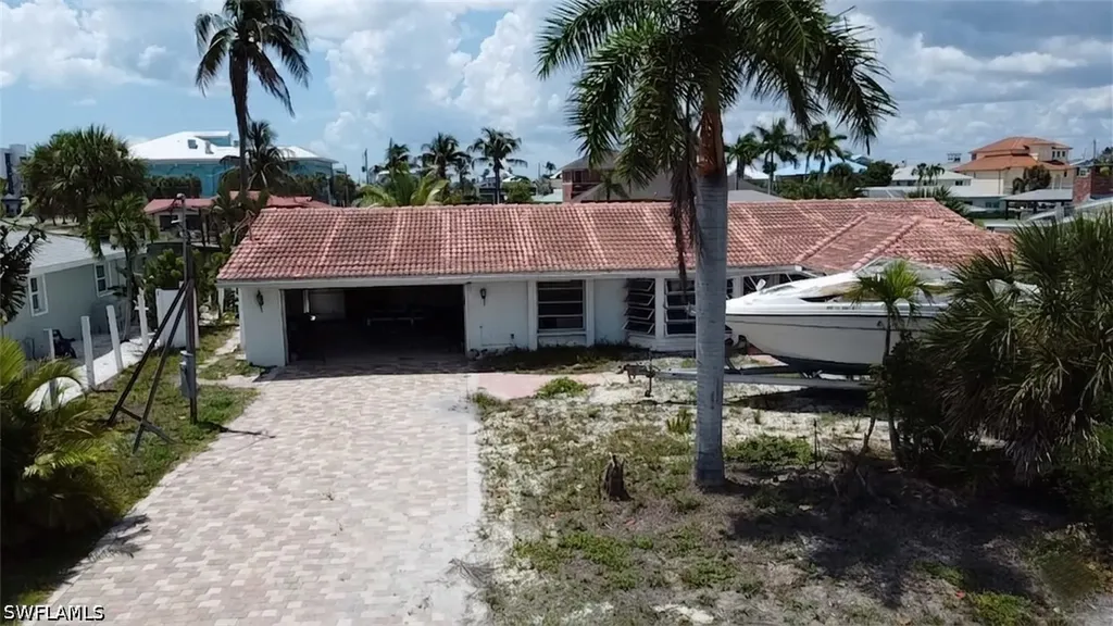 139 Ibis Street Fort Myers Beach FL 33931