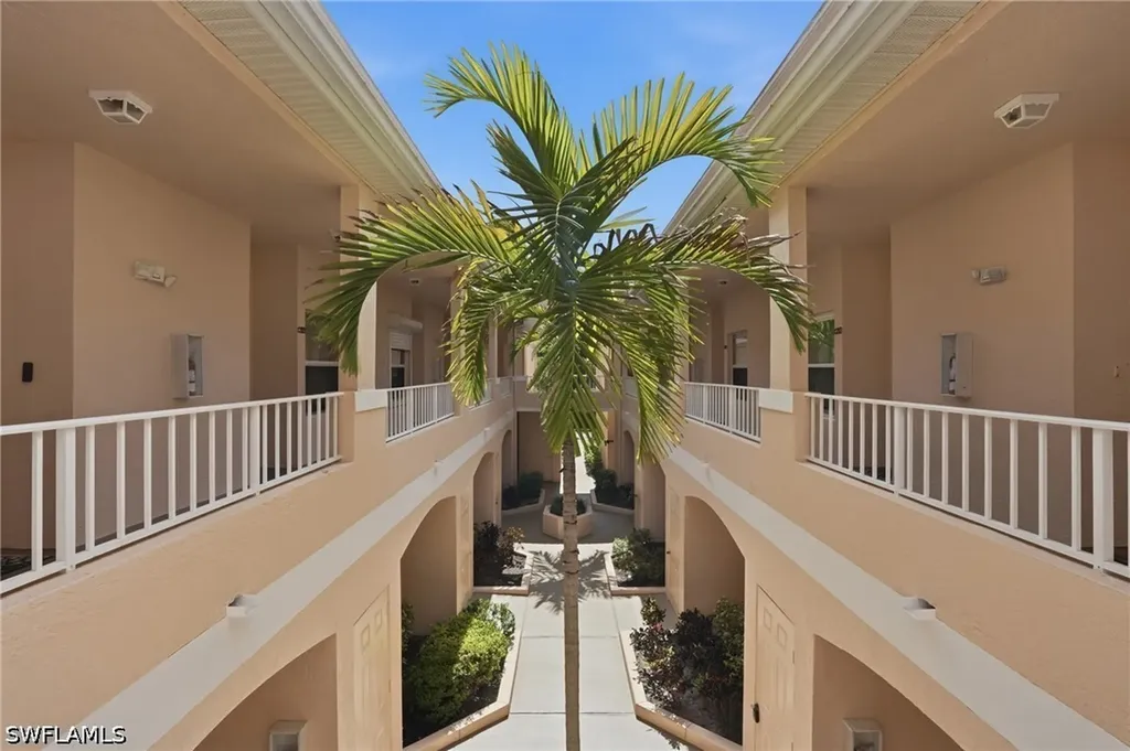 1096 Woodshire Lane Naples FL 34105