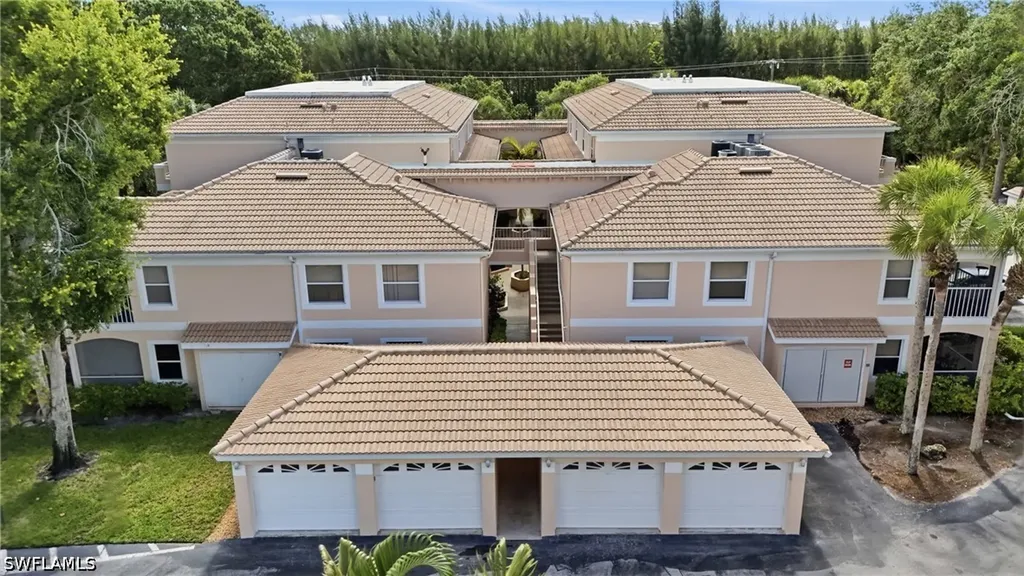 1096 Woodshire Lane Naples FL 34105