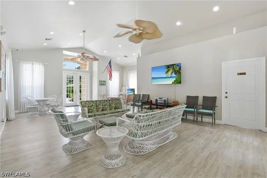 1096 Woodshire Lane Naples FL 34105