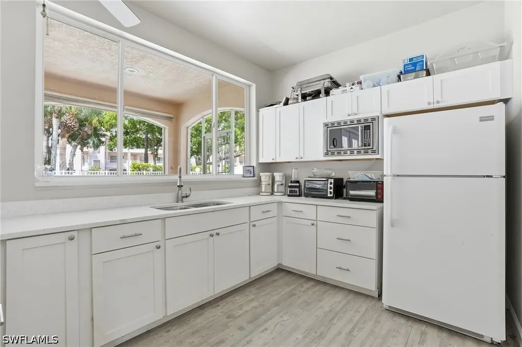 1096 Woodshire Lane Naples FL 34105