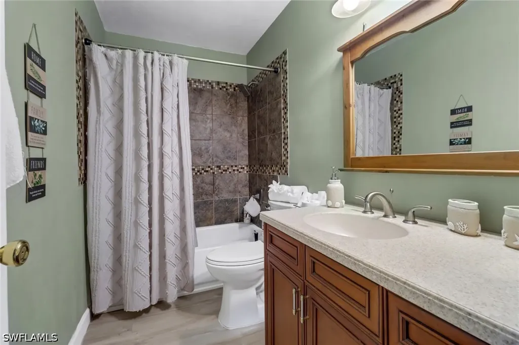 9104 King Road W Fort Myers FL 33967
