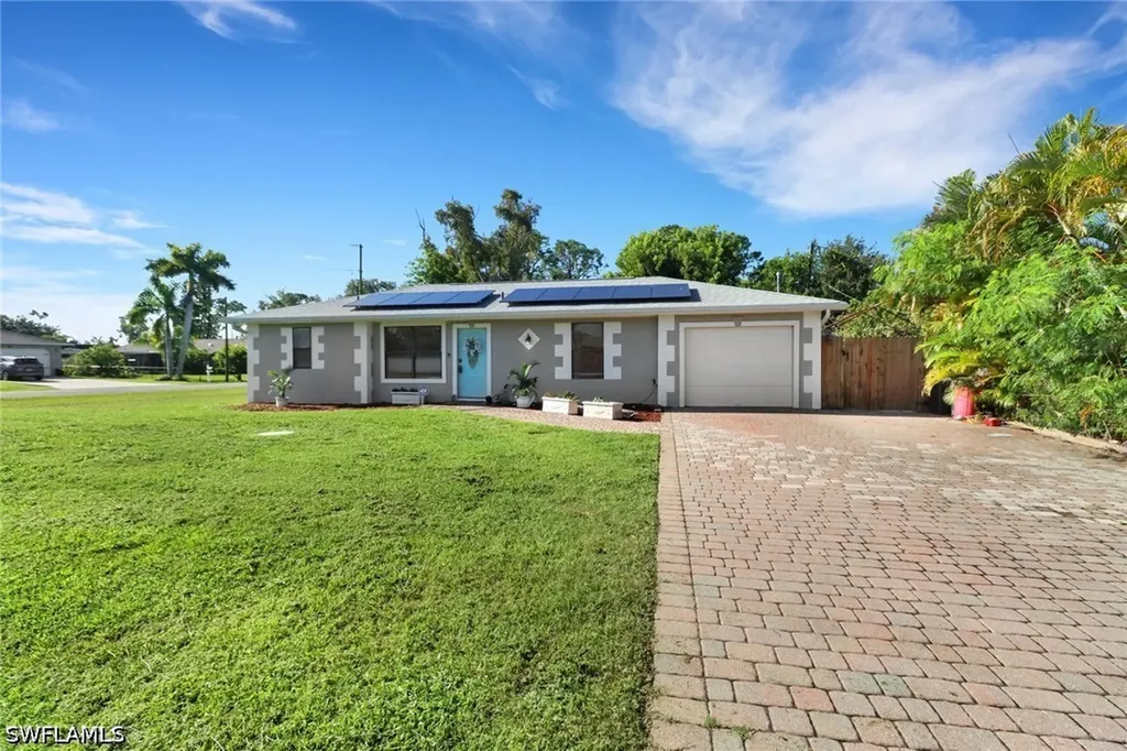 9104 King Road W Fort Myers FL 33967