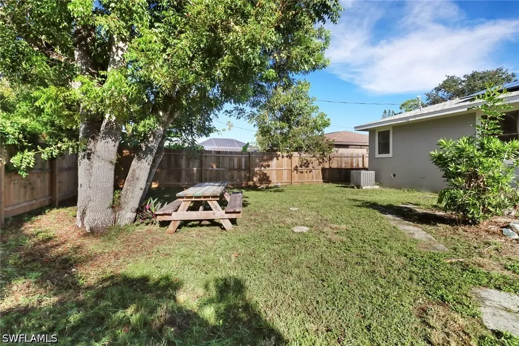 9104 King Road W Fort Myers FL 33967