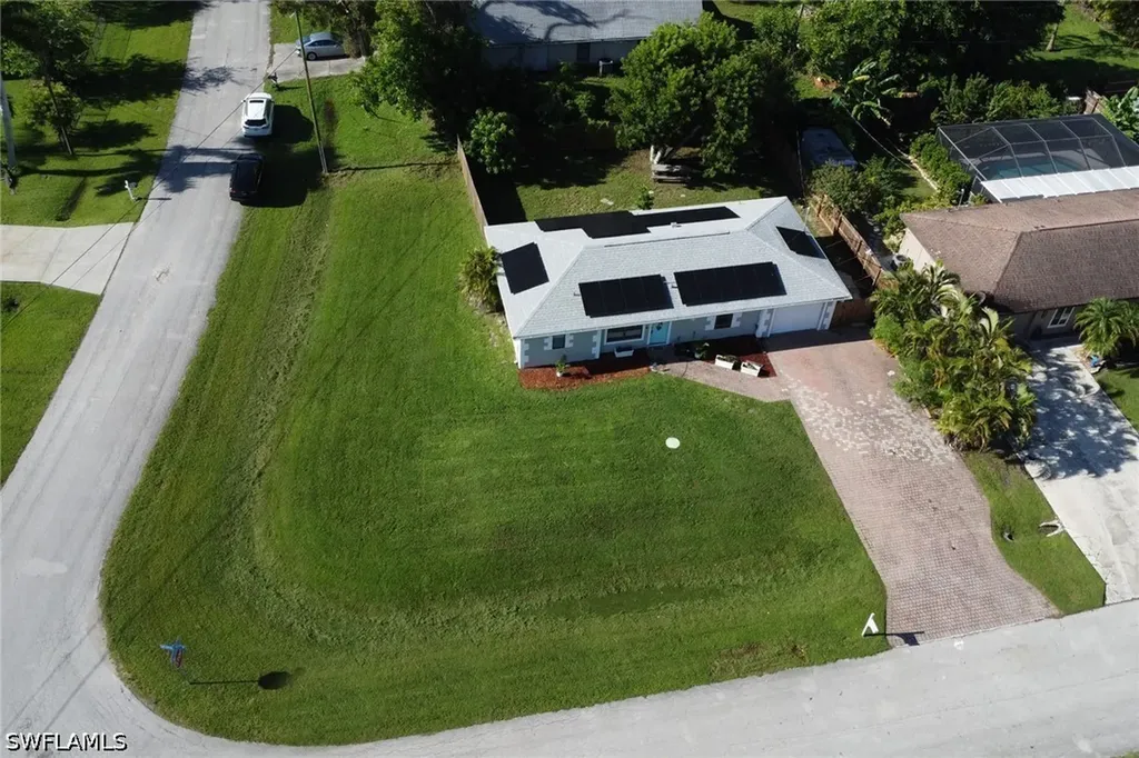 9104 King Road W Fort Myers FL 33967