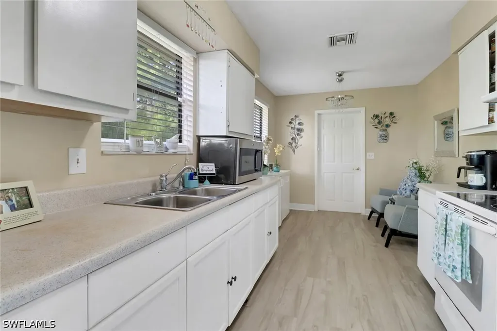 9104 King Road W Fort Myers FL 33967