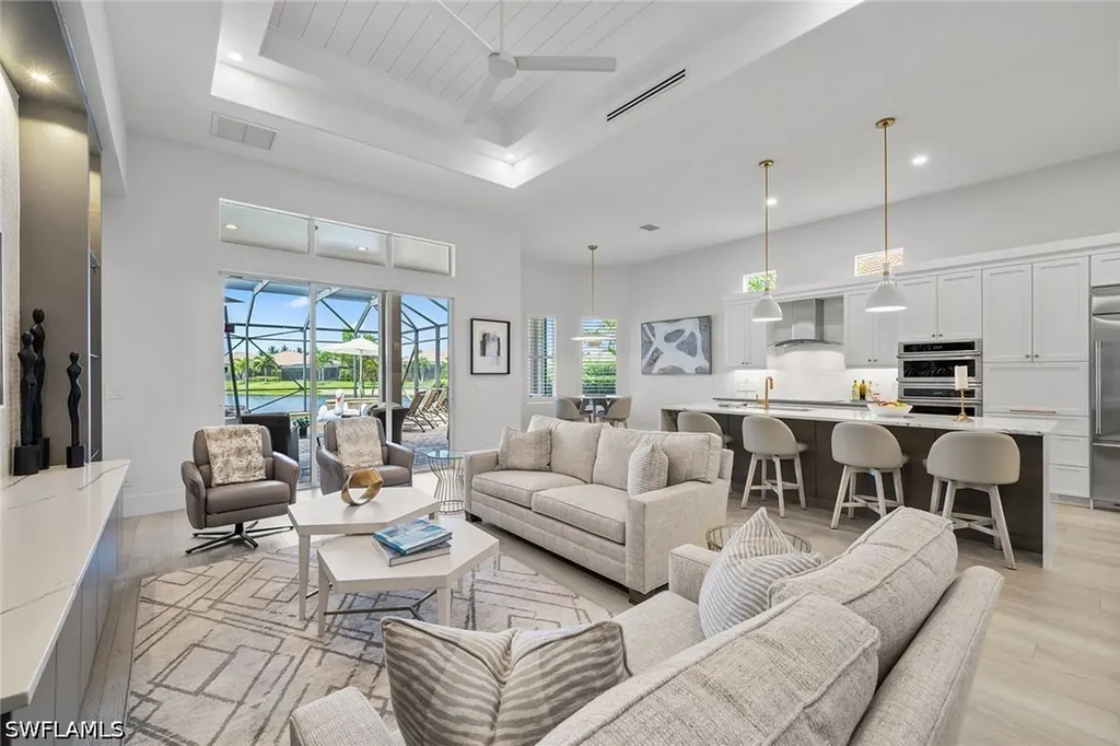 6597 Caldecott Drive Naples FL 34113