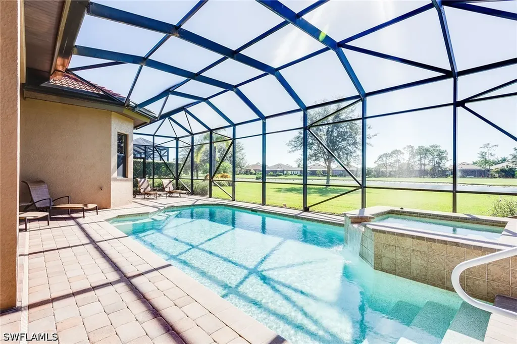 7747 Cottesmore Drive Naples FL 34113
