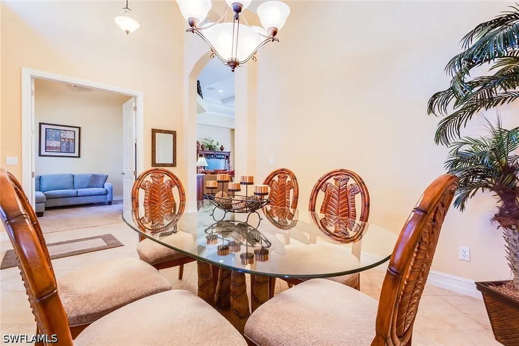 7747 Cottesmore Drive Naples FL 34113