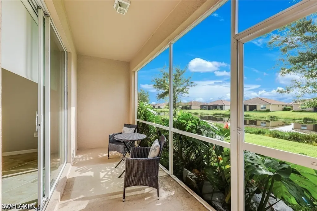 2736 Blossom Way Naples FL 34120