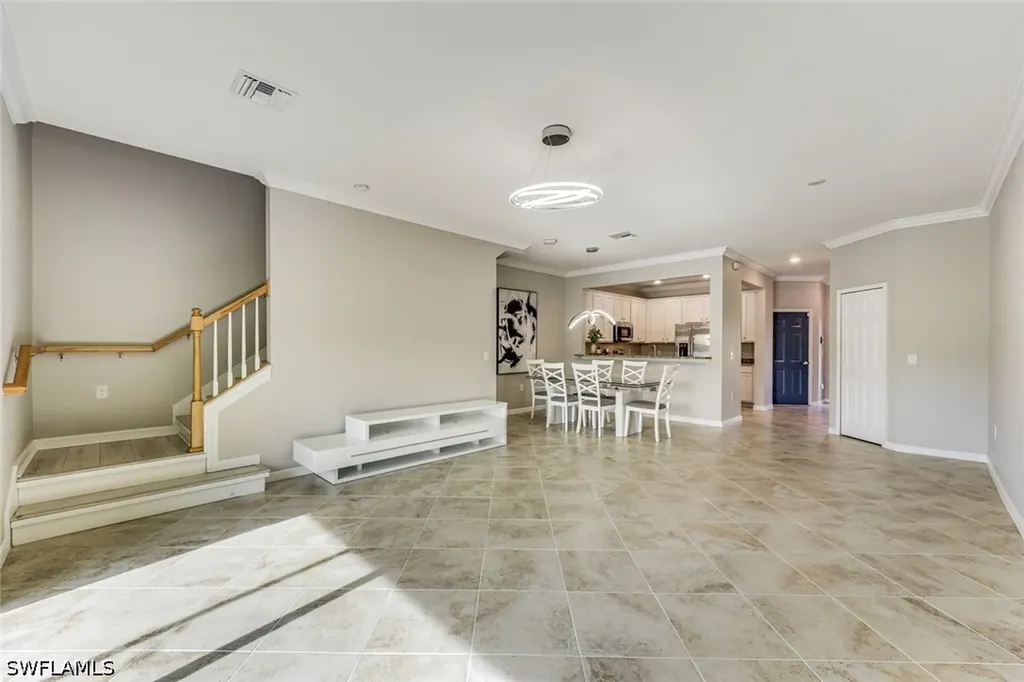 2736 Blossom Way Naples FL 34120