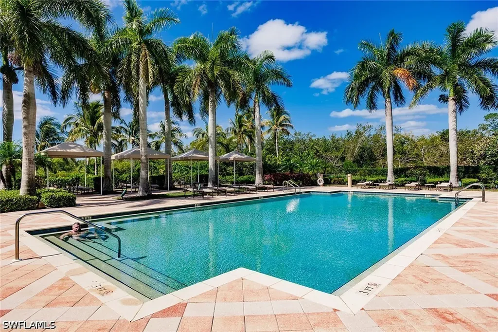 1065 Borghese Lane Naples FL 34114