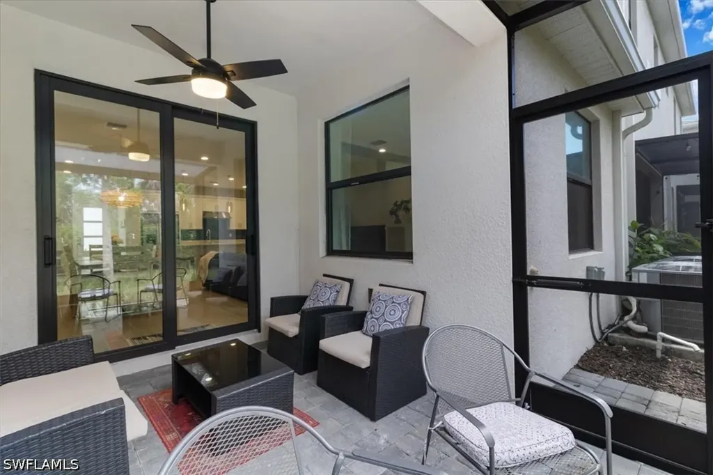 13021 Pembroke Drive Naples FL 34105