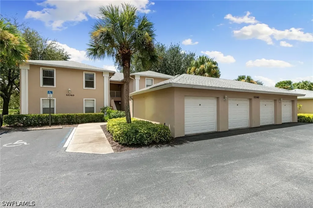 12340 Notting Hill Lane Bonita Springs FL 34135